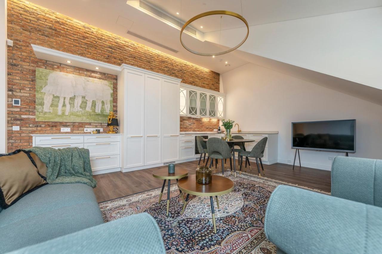 Artsy Exclusive Old Town Residence Gallery Walk Аеропорт Вільнюс Екстер'єр фото