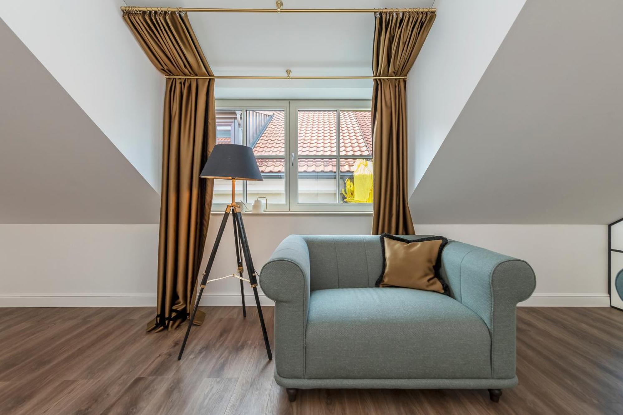 Artsy Exclusive Old Town Residence Gallery Walk Аеропорт Вільнюс Номер фото