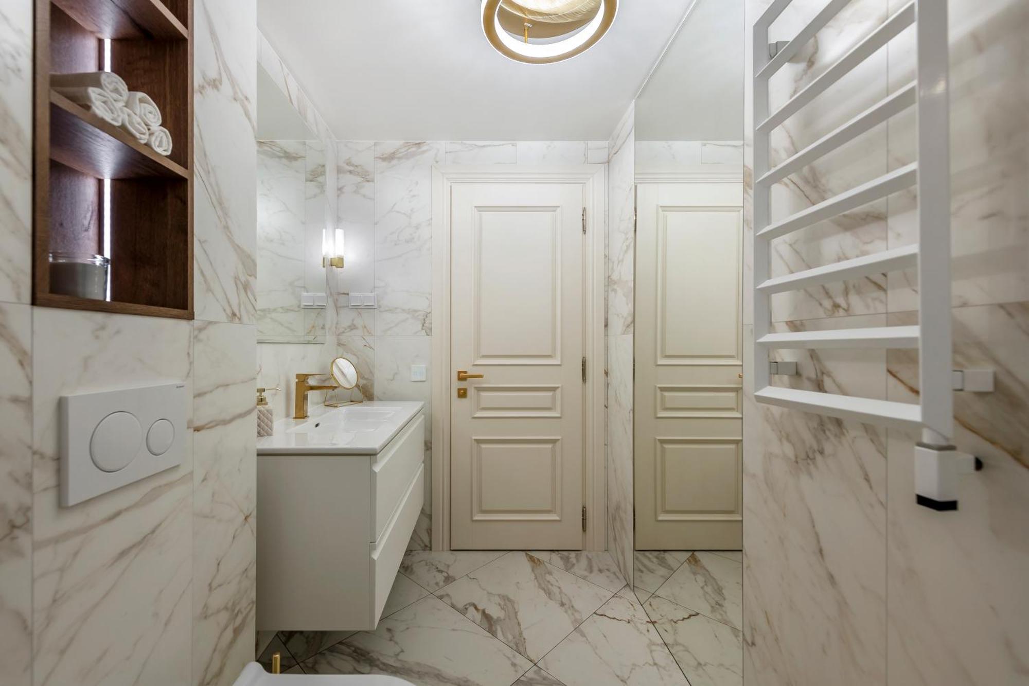 Artsy Exclusive Old Town Residence Gallery Walk Аеропорт Вільнюс Номер фото